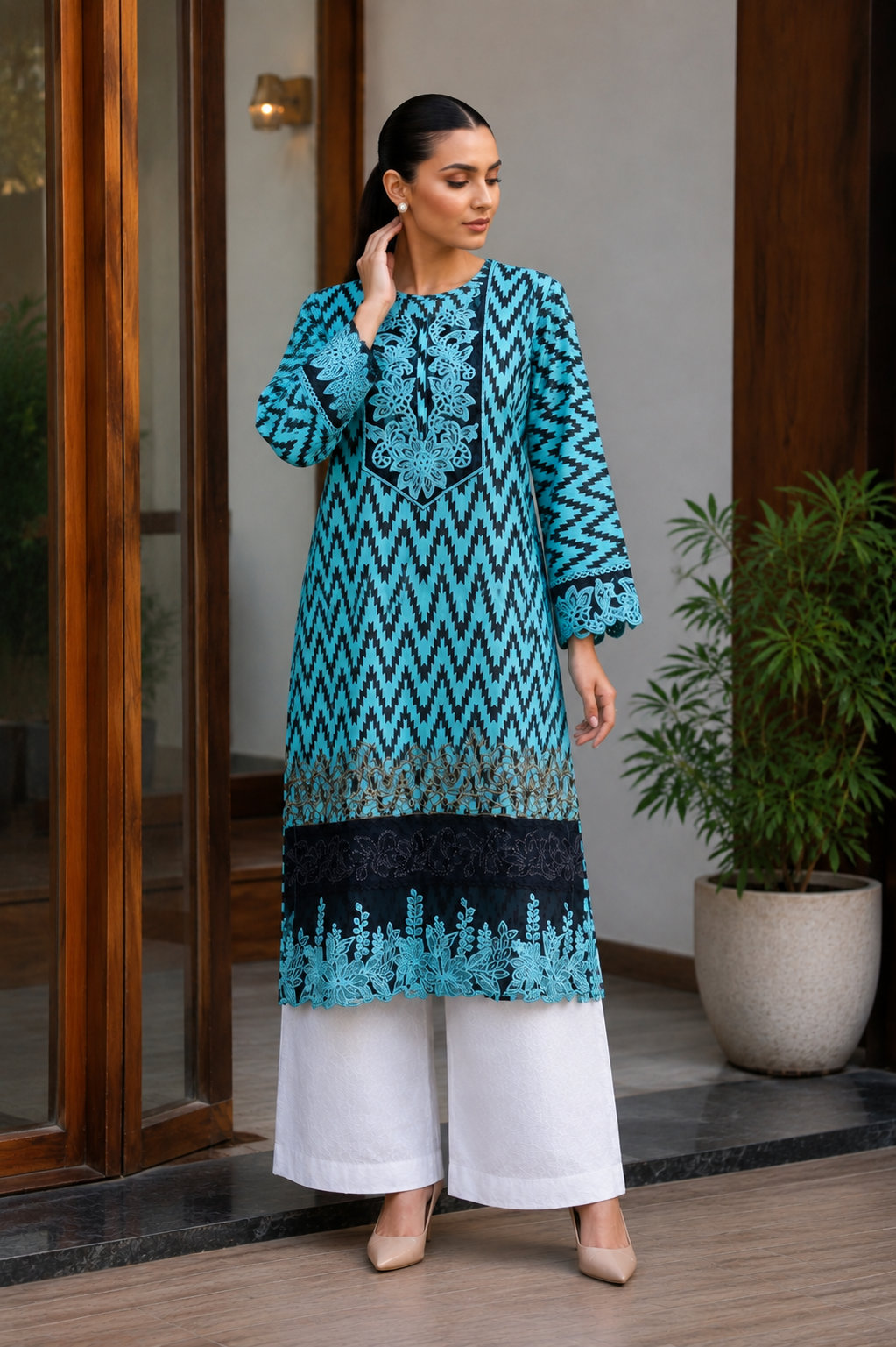 Elegant Embroidered Printed Kurta