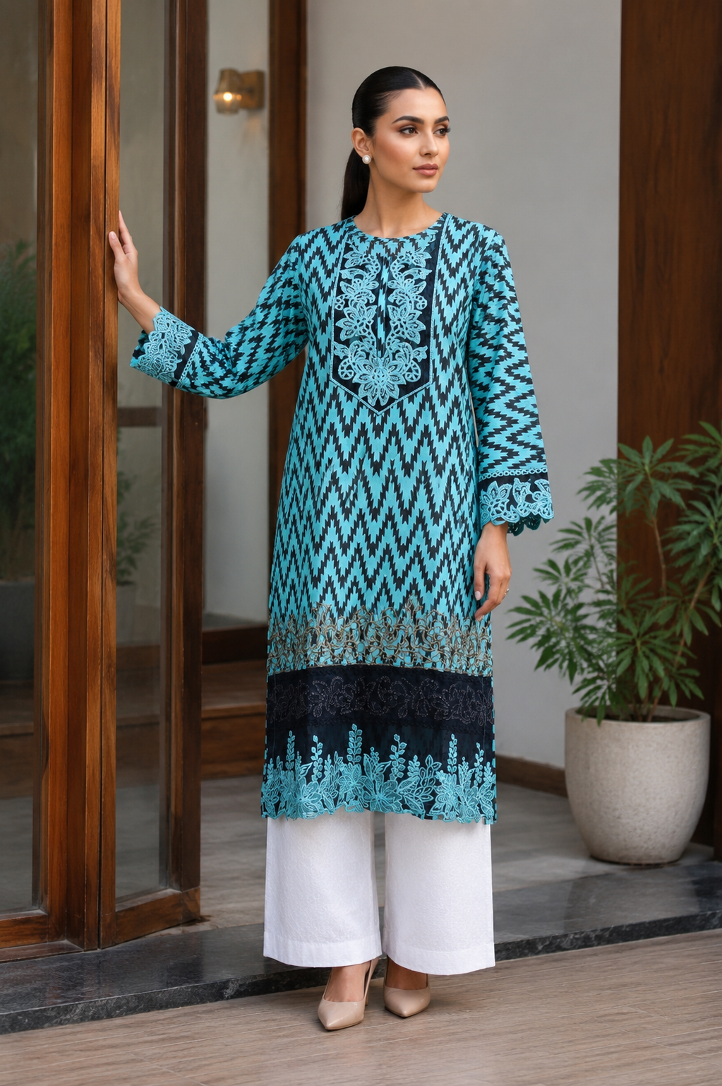 Elegant Embroidered Printed Kurta