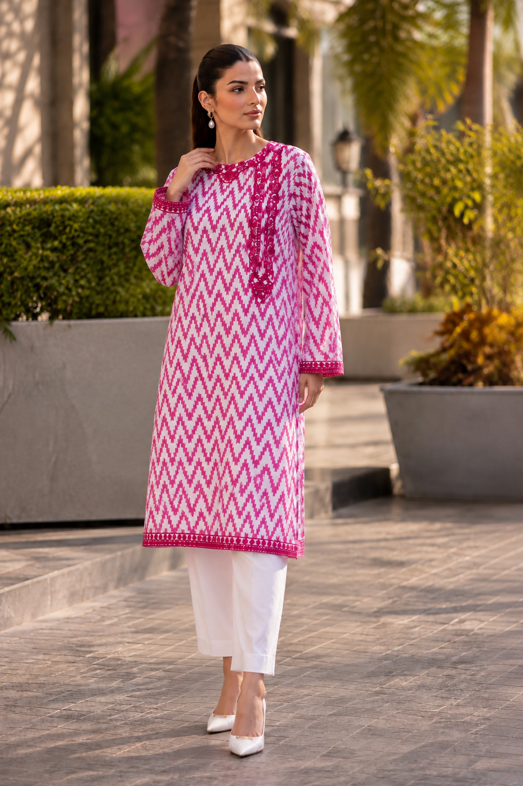 Women's Pink & White Printed Cotton Kurta